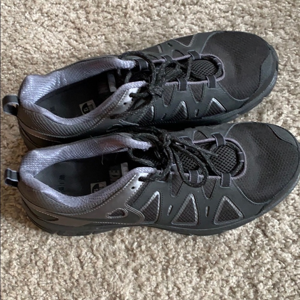 Men’s Nike shoes